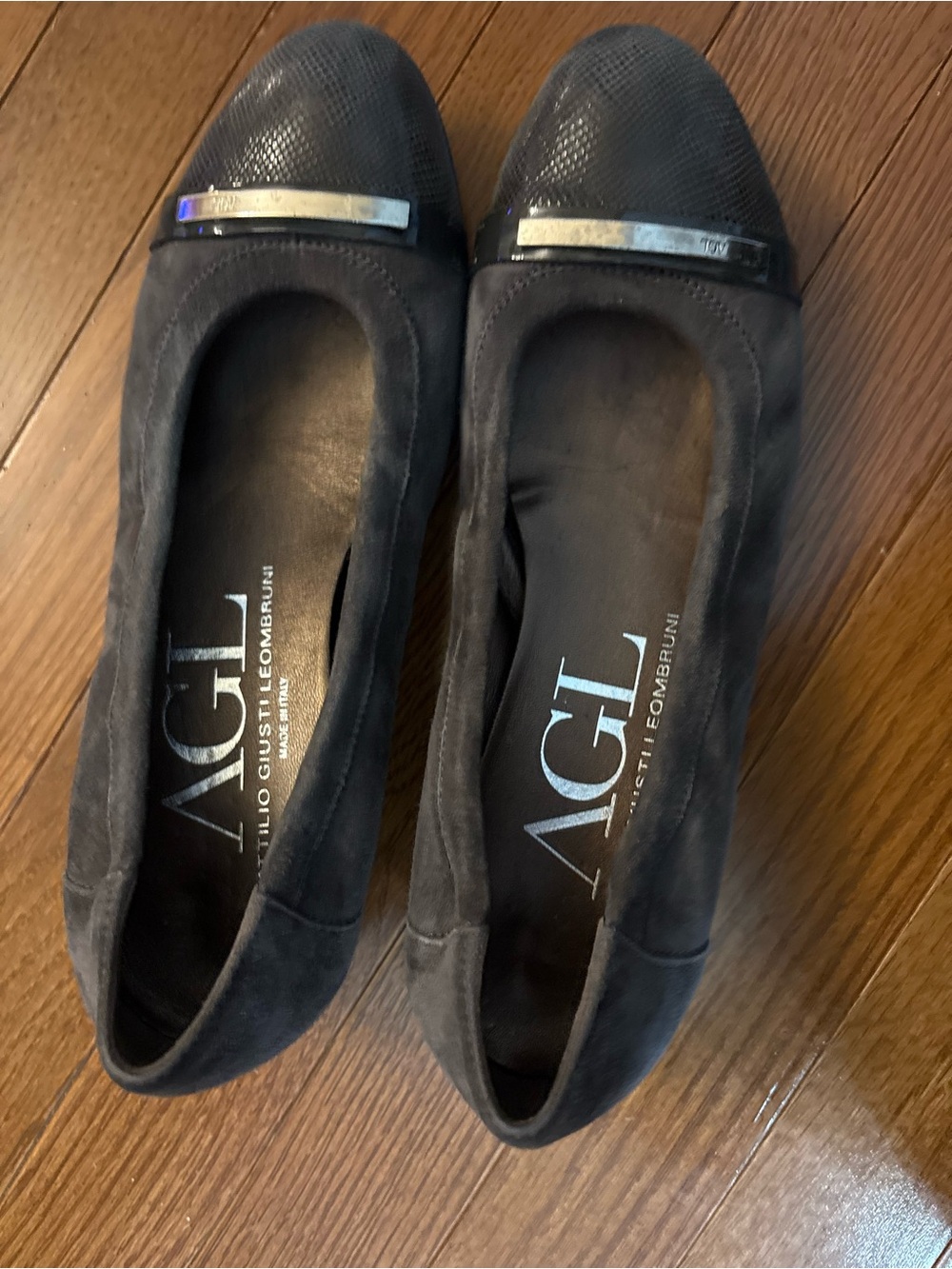 AGL Gray Suede Slight Wedged Shoe - Made in Italy - EU 38 1/2 (US 7.5-8)